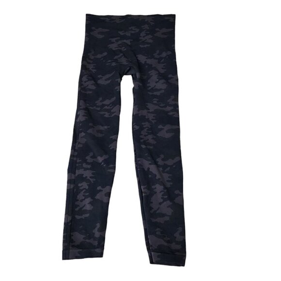Spanx Look At Me Now Leggings XL Black Camo Shaping‎ Tummy Control Seamless - Picture 1 of 10